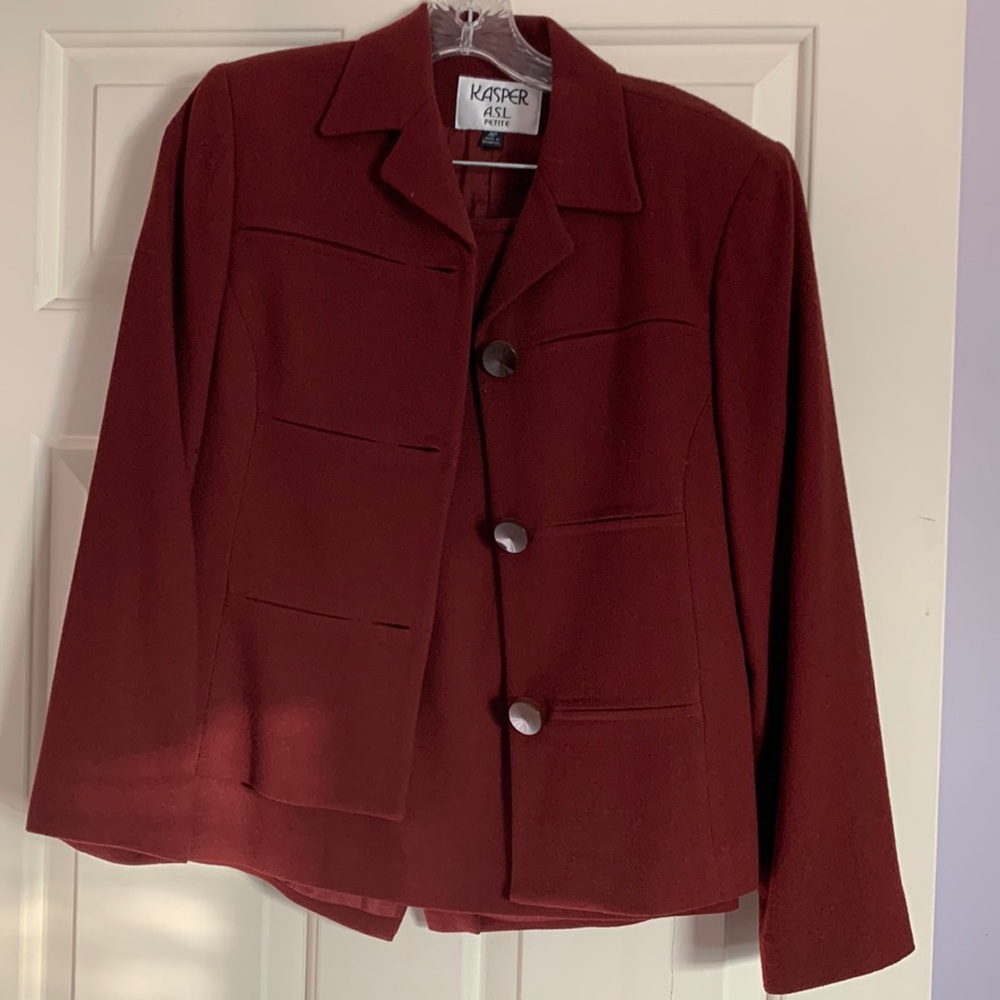 2 piece suit set with skirt